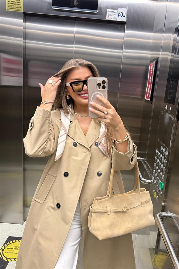 Lüx Kalite Fularlı Maxi Trençkot Bej