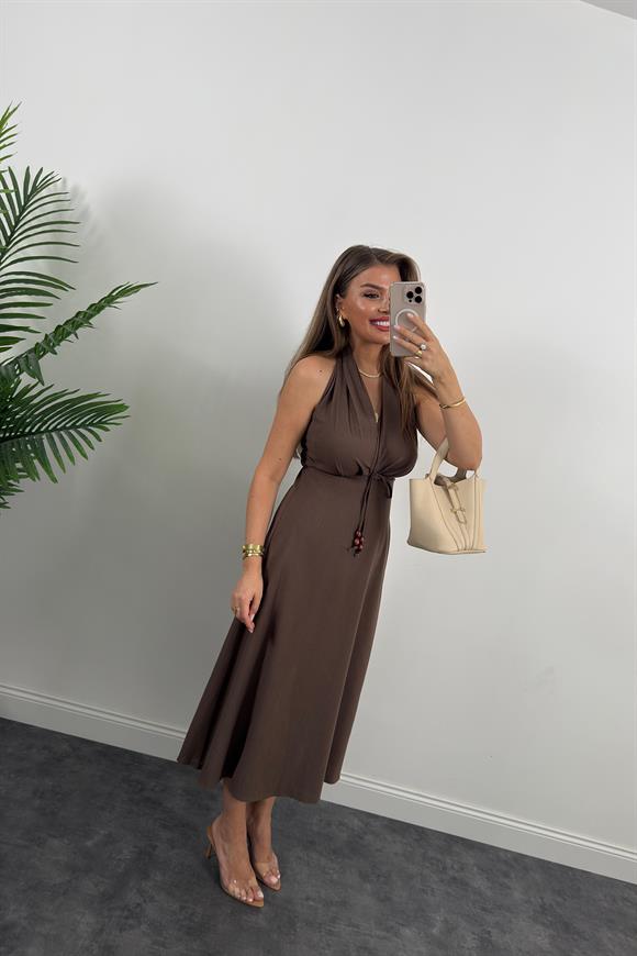 Lüx Kalite Ham Keten Boyundan Geçmeli Midi Boy Elbise Kahverengi