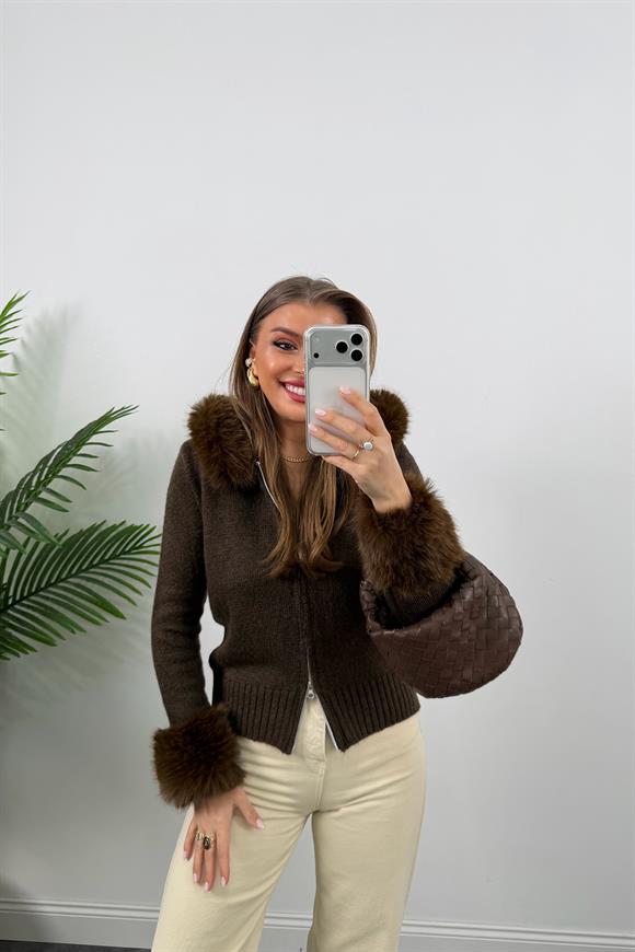 Lüx Kalite İpek Kürklü Elit Triko Hırka Kahverengi