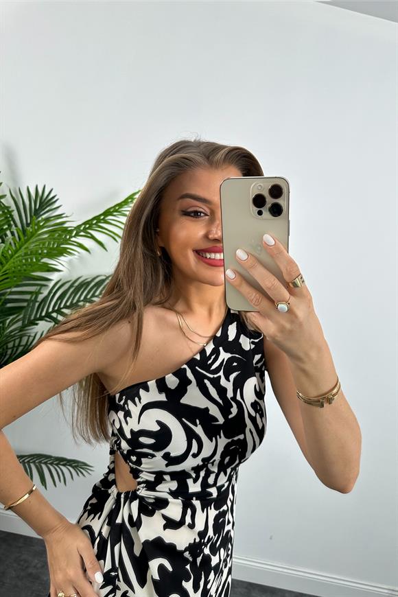 Lüx Kalite Tek Omuz Bel Detaylı Maxi Boy İpekli Krep Elbise Siyah Beyaz