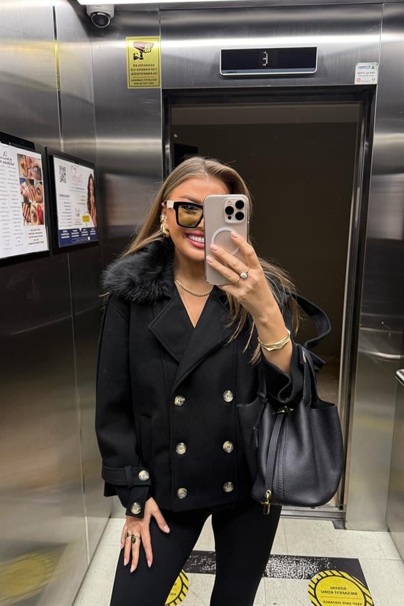 Lüx Kalite Yakası Kürklü Apoletli Kaşe Trenç kaban Siyah