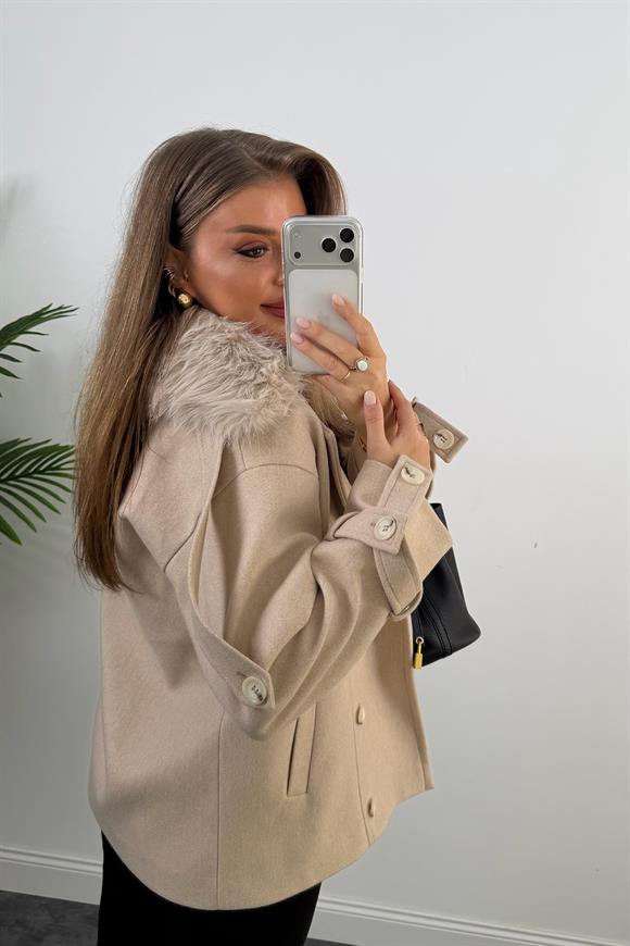 Lüx Kalite Yakası Kürklü Apoletli Oversize Kaşe Kaban