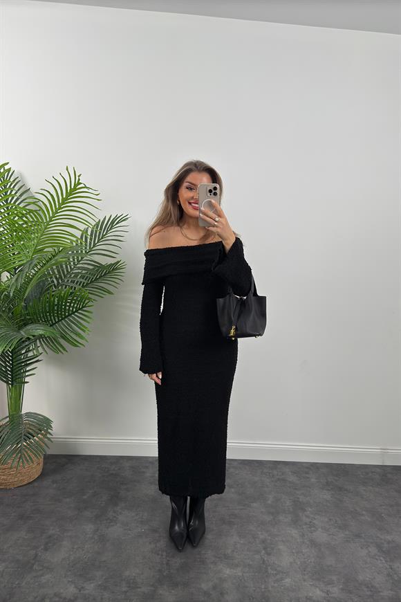 Madonna Yaka Buklet Triko Likralı Maxi Elbise Siyah