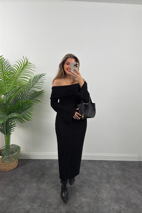 Madonna Yaka Buklet Triko Likralı Maxi Elbise Siyah