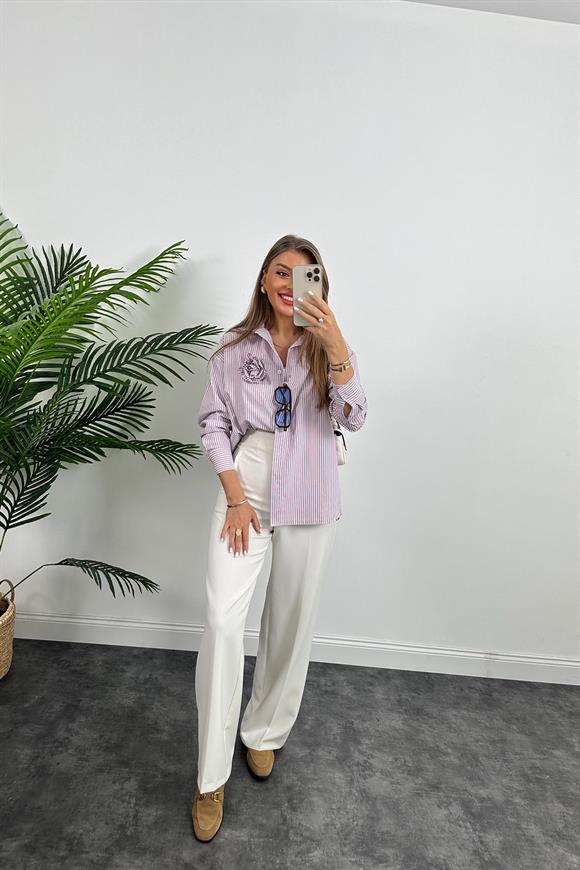 Marka Model Çiçek Broşlu Çizgili Marin Gömlek Pembe