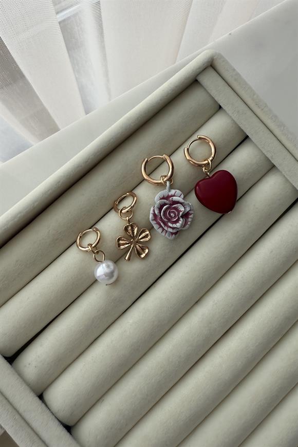 Marka Model Çiçekli 4lü Küpe