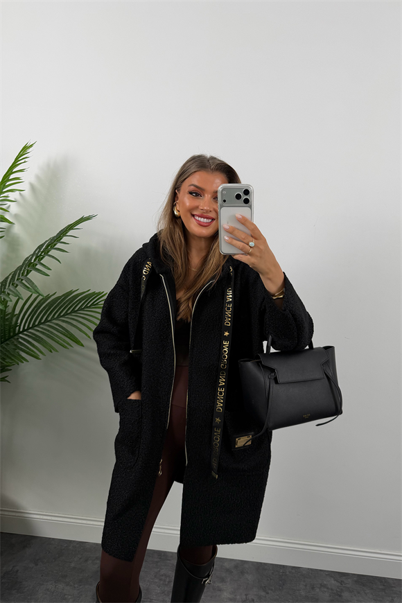 Marka Model Gold Detaylı Buklet Uzun Ceket Siyah