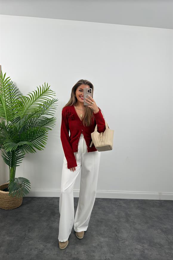 Marka Model Gül Broşlu Basic Yumoş Hırka Kırmızı