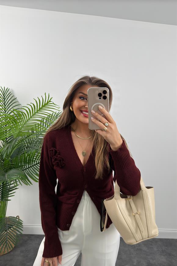 Marka Model Gül Broşlu Basic Yumoş Hırka Bordo