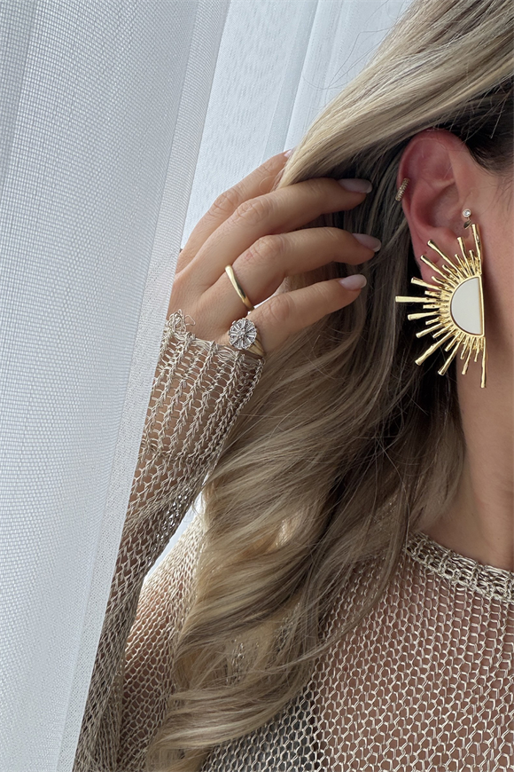 Marka Model Güneş Küpe (Krem)