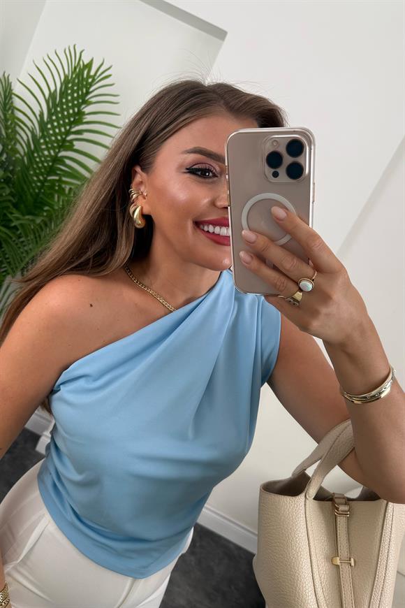 Marka Model Likralı Drapeli Tek Omuz Tasarım Bluz Pastel Mavi