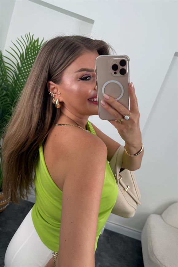 Marka Model Likralı Drapeli Tek Omuz Tasarım Bluz Yeşil 