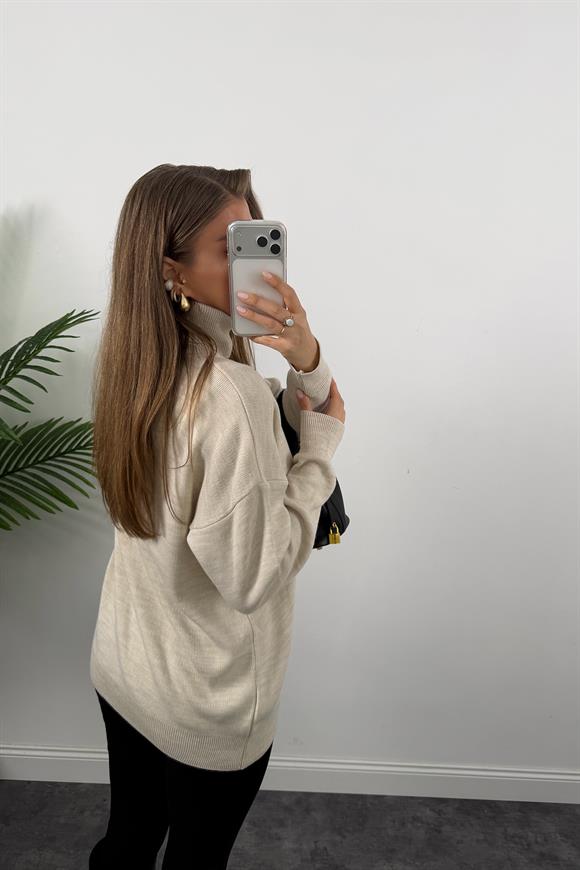 Marka Model Nakışlı Balıkçı Salaş Triko Taş