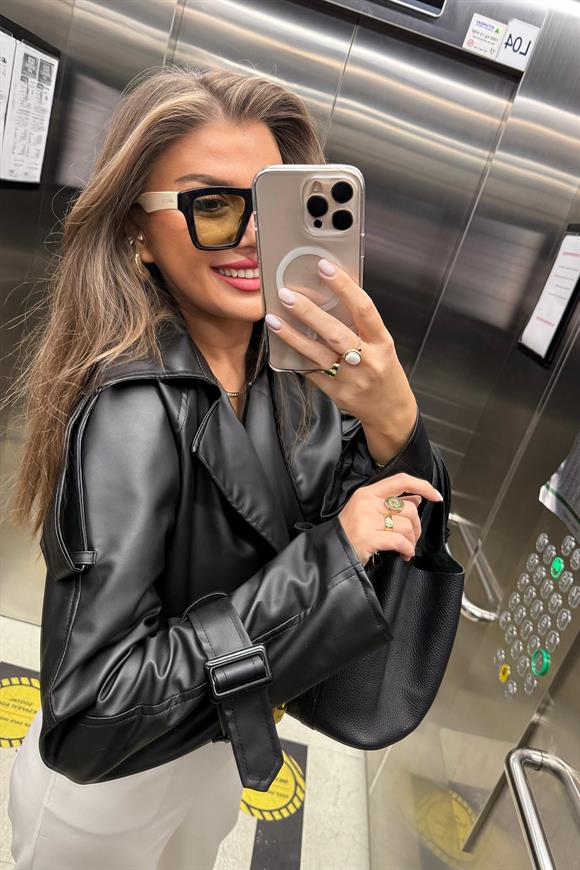 Marka Model Omuzları Apoletli Deri Ceket Siyah