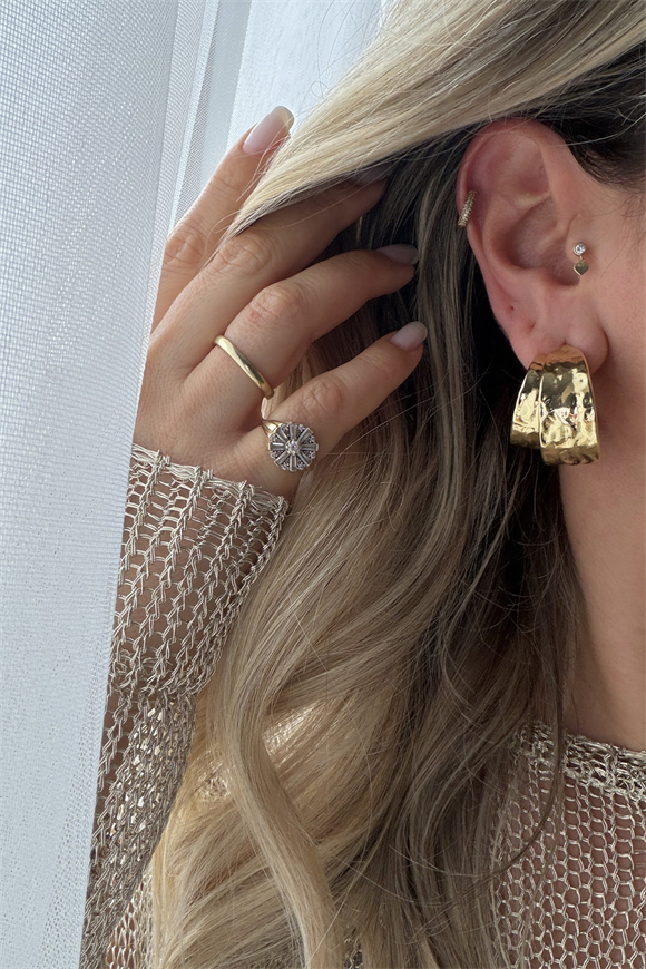 Marka Model Plaka Halka Küpe