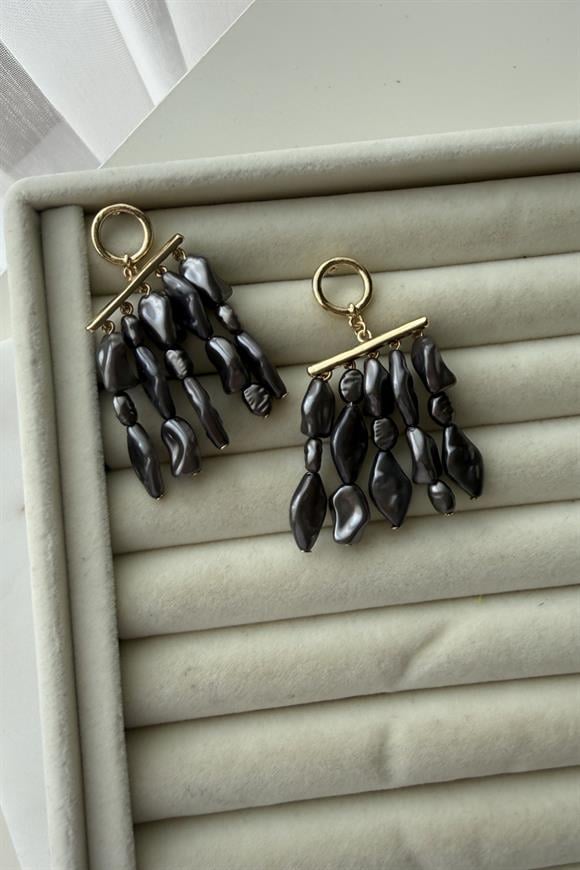 Marka Model Sedefli Füme Küpe