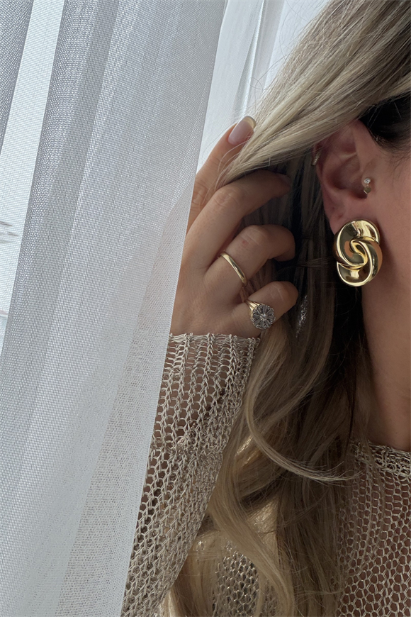 Marka Model Sıkı Zincir Küpe