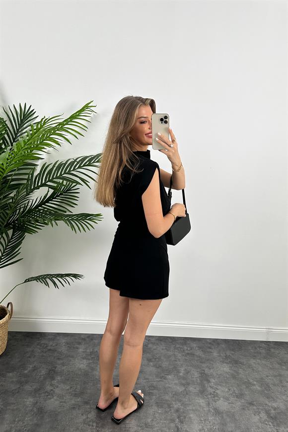 Marka Model Şort Etekli Krep Tulum