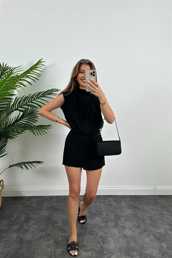 Marka Model Şort Etekli Krep Tulum