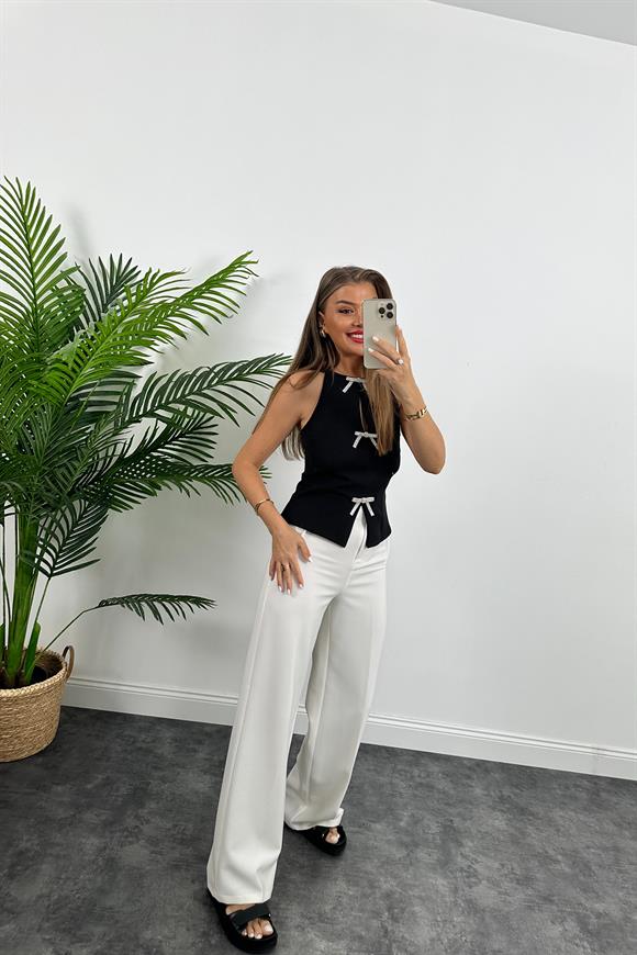 Marka Model Tasarım Fiyonklu Bluz Siyah