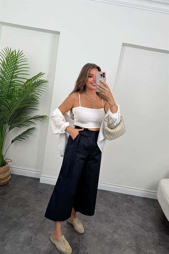 Massi Bol Paça Kuşaklı Midi Pantolon Lacivert