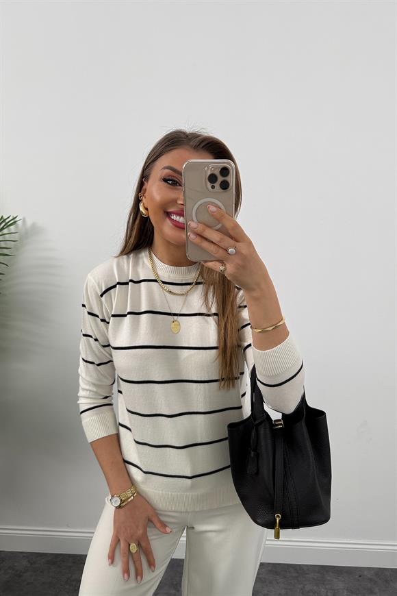 Massi Model 1. Sınıf Kalite Kaşmir Dokulu Marin Triko Ekru