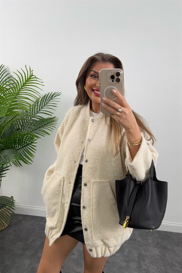 Massi Model Buklet Kumaş Uzun Bomber Mont Krem