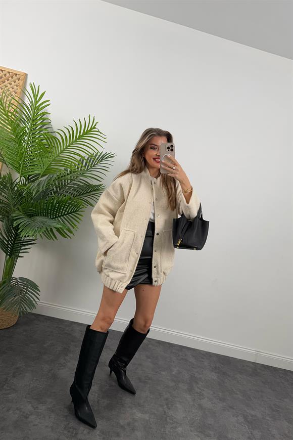 Massi Model Buklet Kumaş Uzun Bomber Mont Krem