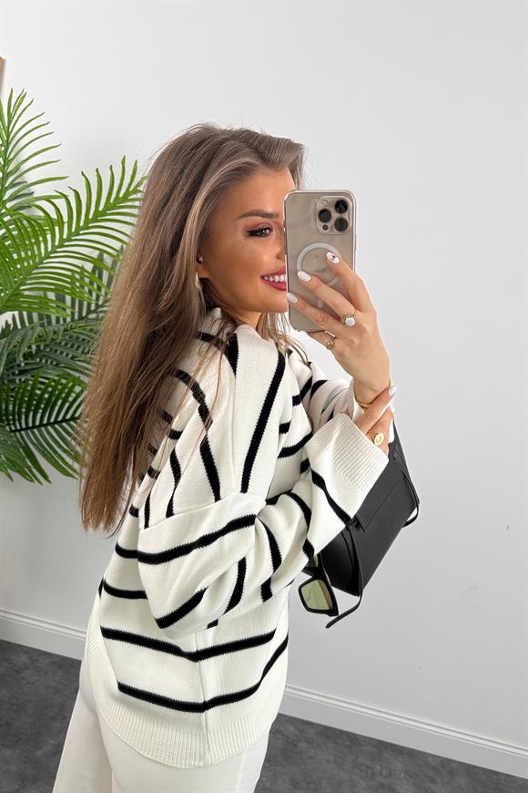 Massi Model Gold Düğme Marin Hırka