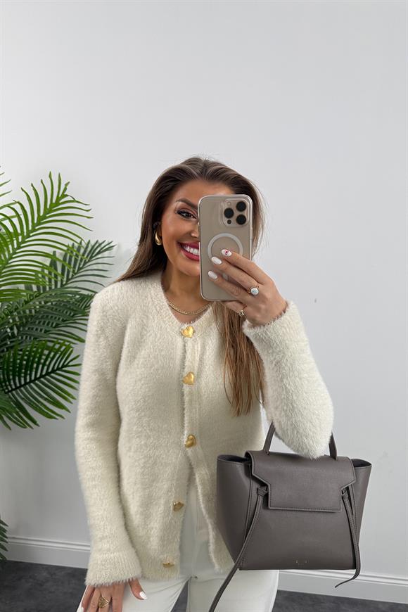 Massi Model Lüx Kalite Kalp Düğme Peluş Triko Hırka Krem