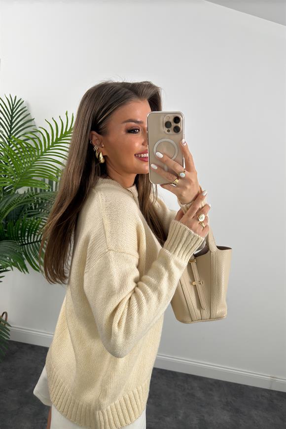 Massi Model Puffy Yumoş Basic Salaş Kazak Krem