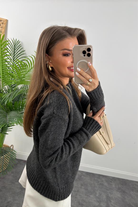 Massi Model Puffy Yumoş Basic Salaş Kazak Antrasit