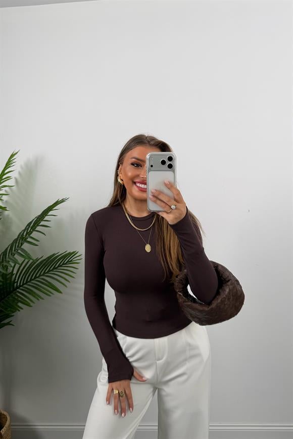 Massi Model Tam Pamuklu Soft Touch Likralı Basic Body Acı Kahve