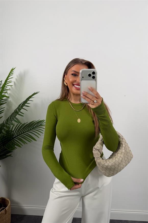 Massi Model Tam Pamuklu Soft Touch Likralı Basic Body Yağ Yeşili