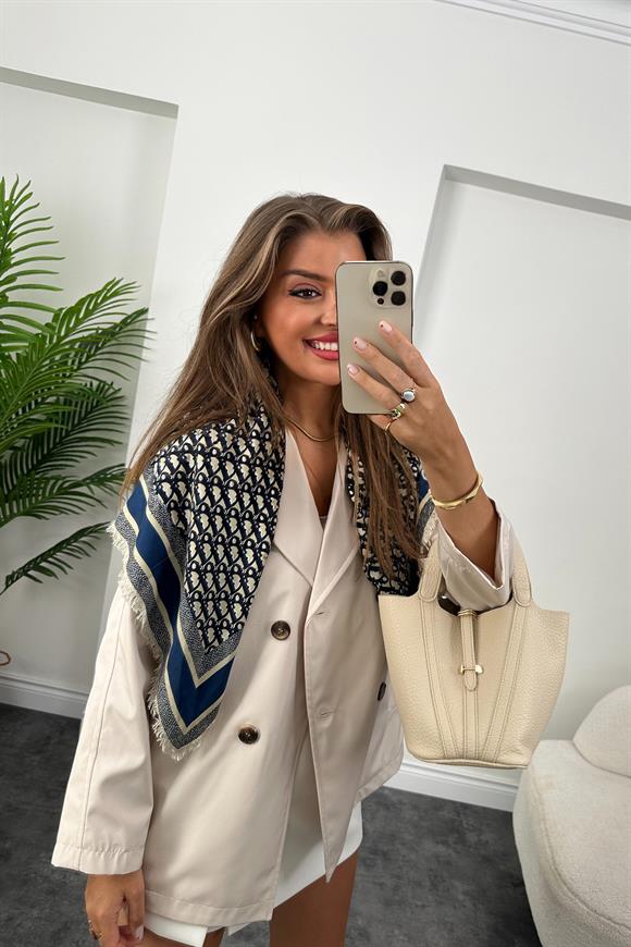 Massi model 1. Sınıf Kalite Orta Boy Klasik Trençkot Taş