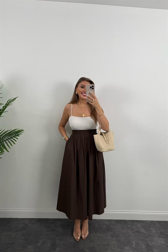 Maxi Boy Beli Kalın Lastikli Basic Kloş Poplin Etek Kahverengi