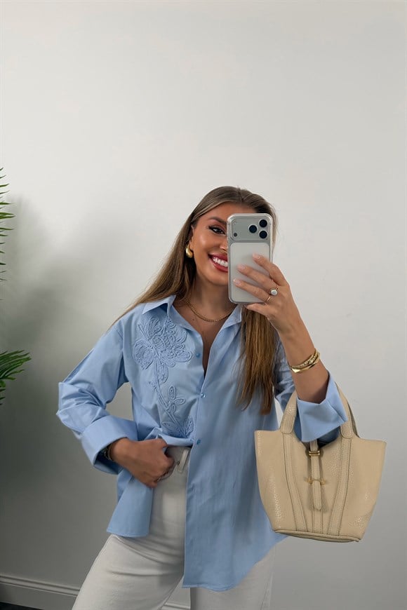 Mng Önü Nakışlı %100 Pamuk Poplin Gömlek Mavi
