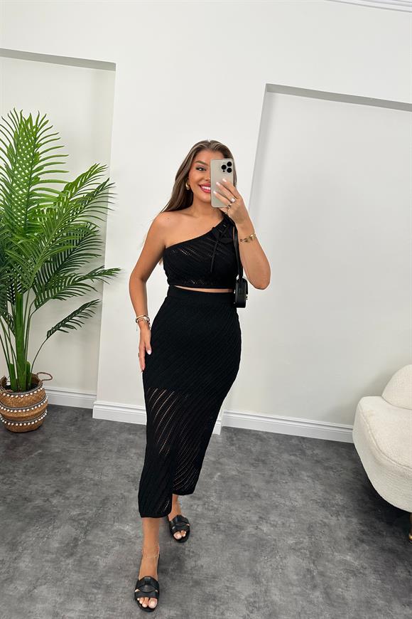 Nisan Marka Elit Triko Işıltı Tek Kol Bluz Etek Örme Takım Siyah