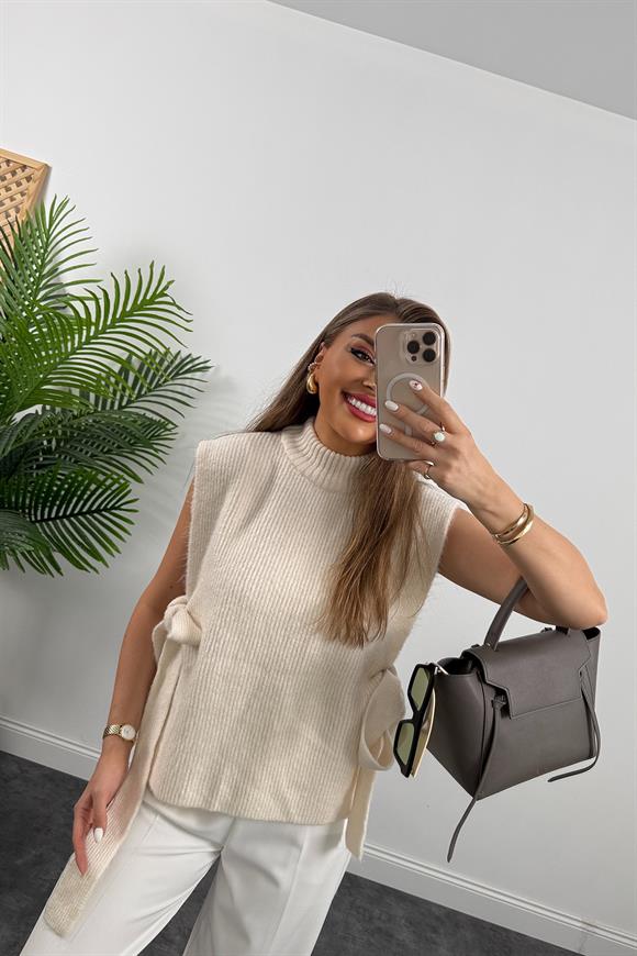 Orjinal Gina Marka Yanları Bağlamalı Panço Triko