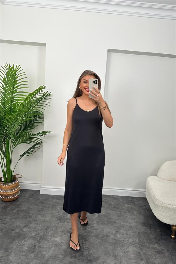 Özel Seri Dokuma Oysh Kumaş Midi Boy Yırtmaçlı Basic Elbise