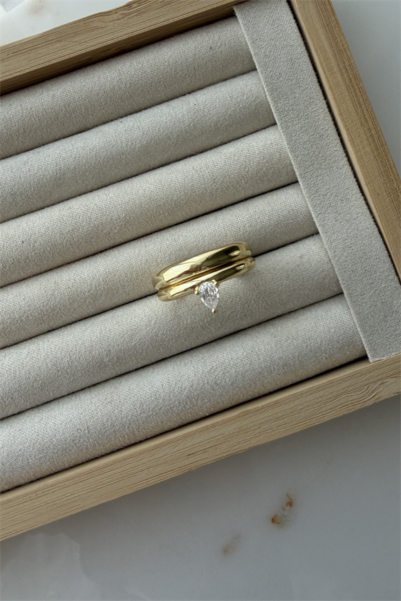 Özel Seri İkili Görünümlü Damla Taş Detaylı Yüzük