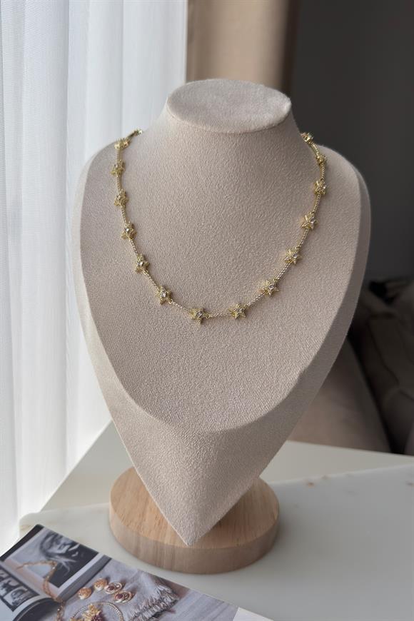 Özel Seri  Kristal Taşlı Marka Model Yıldız Kolye