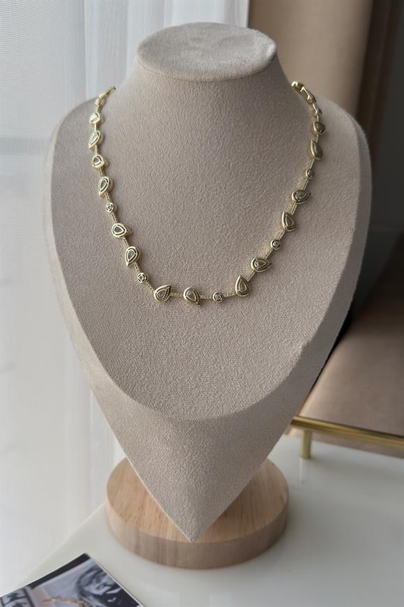 Özel Seri Marka Model Damla Taşlı Kolye