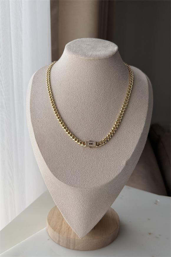 Özel Seri Marka Model Klipsi Taşlı Gurmet Kolye