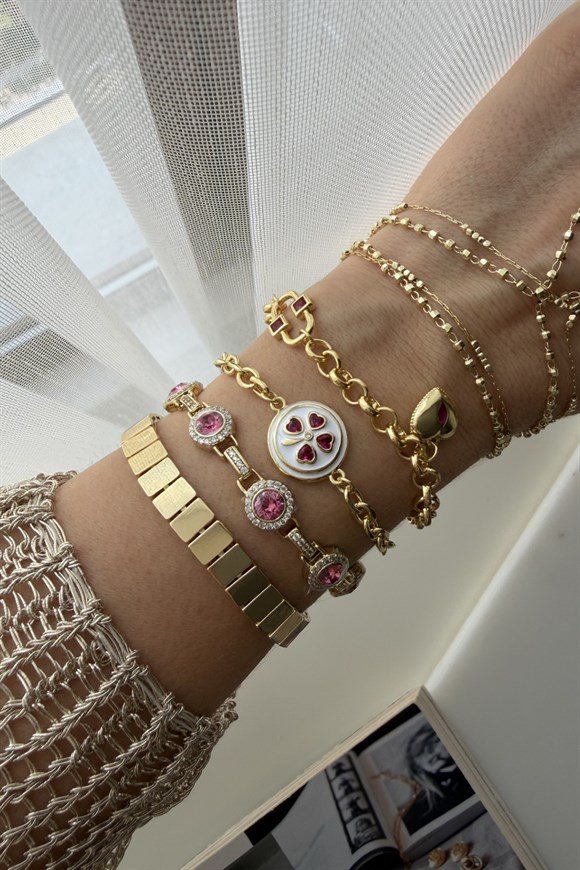 Özel Seri Marka Model Mineli Ortası Yonca Detaylı Bileklik 