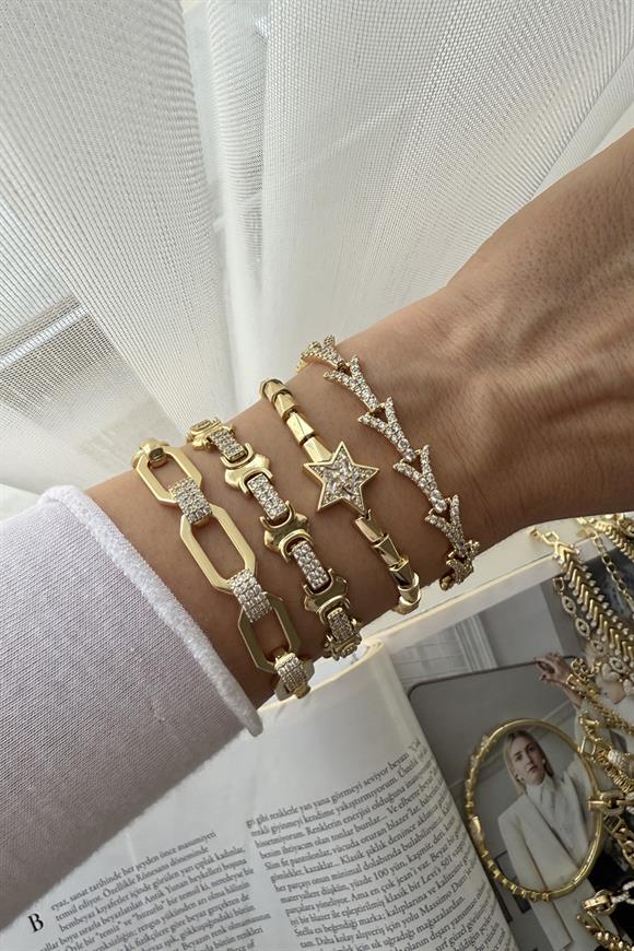 Özel Seri Ortası Yıldız Model Bileklik