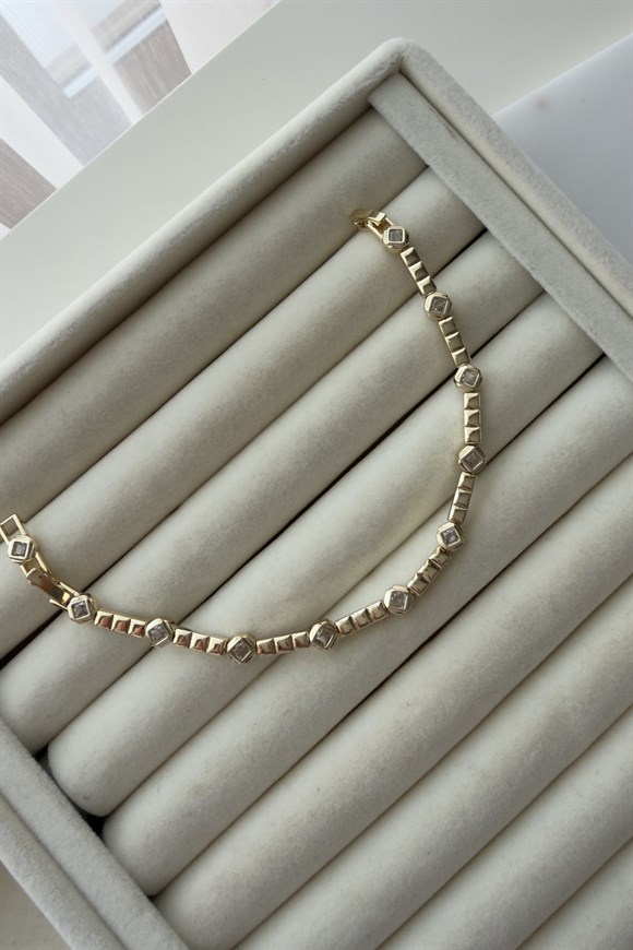 Özel Seri Taş Detaylı Kare Plaka Model Bileklik