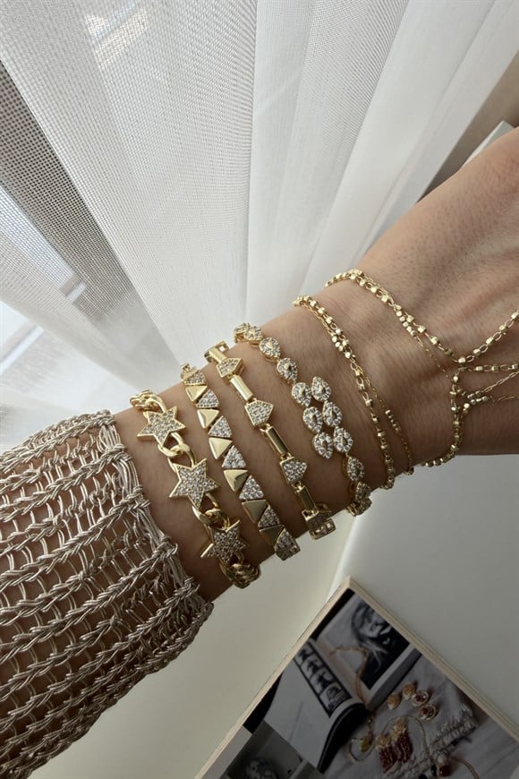 Özel Seri Zirkon Taşlı Damla Model Bileklik