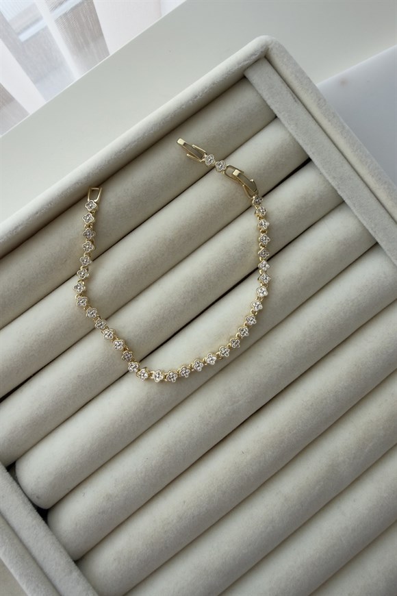 Özel Seri Zirkon Taşlı Minik Yonca Bileklik