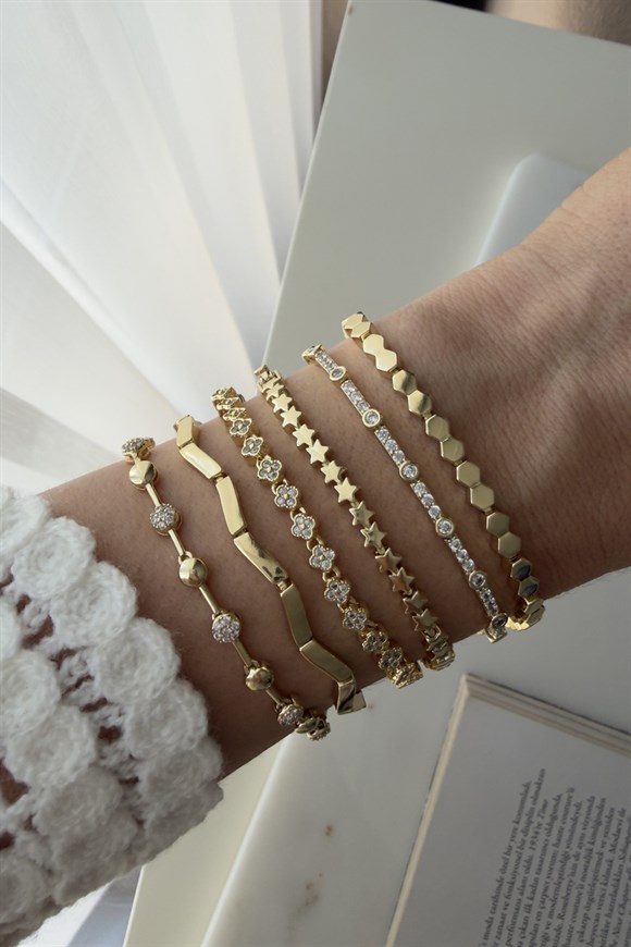 Özel Seri Zirkon Taşlı Minik Yonca Bileklik